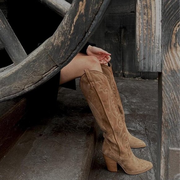 🆕Women Brown Knee High Pointed Toe Chunky High Heels Pull-on Embroidered Boots - Picture 9 of 9